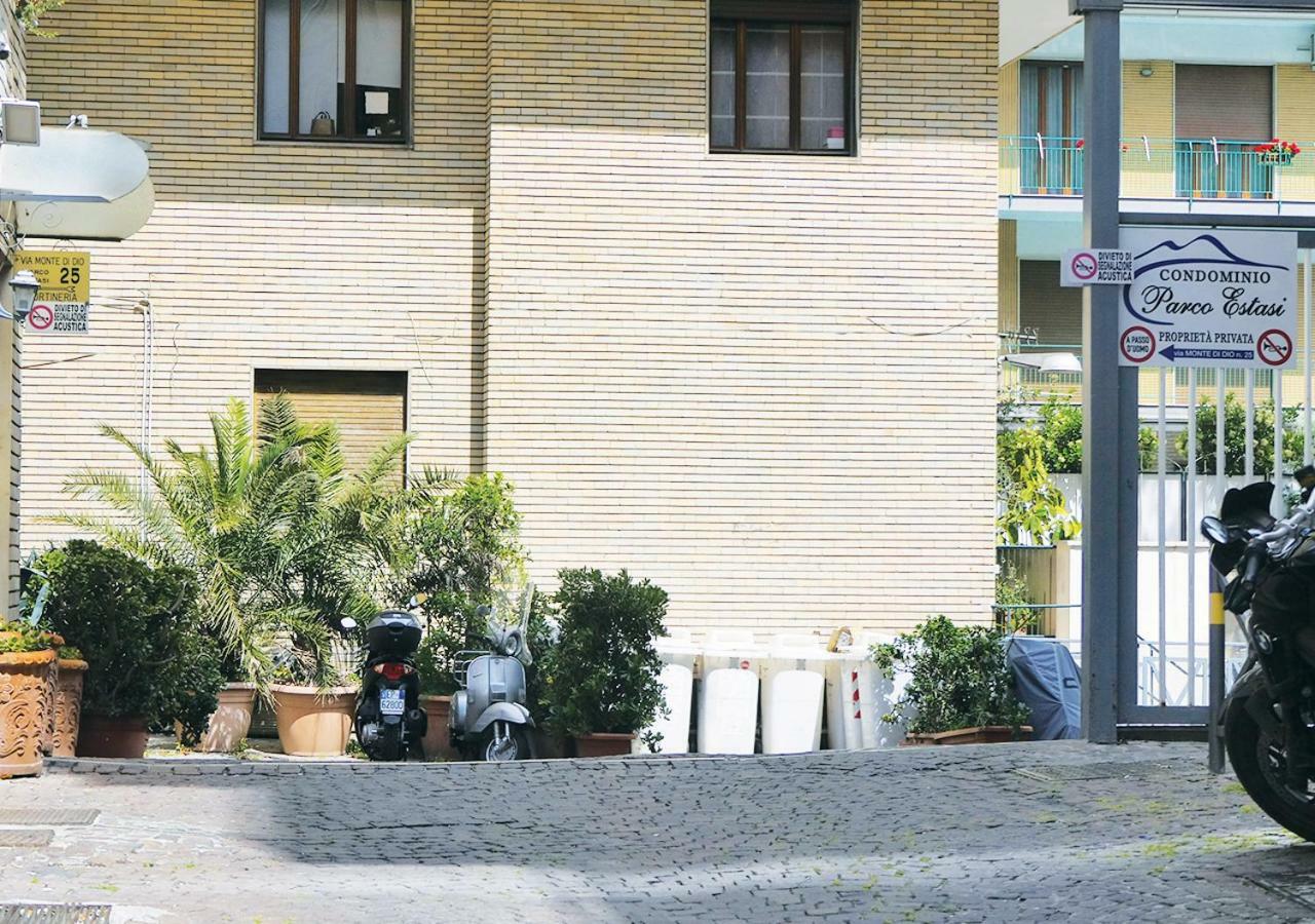 Regina Margherita Suite Napels Buitenkant foto