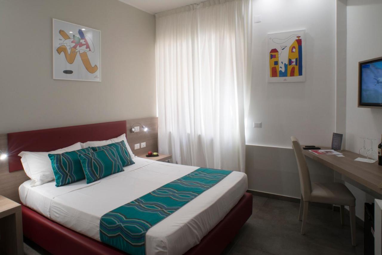 Regina Margherita Suite Napels Buitenkant foto