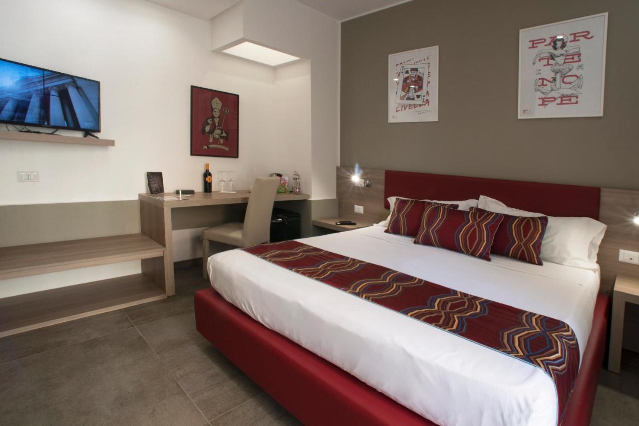 Regina Margherita Suite Napels Buitenkant foto