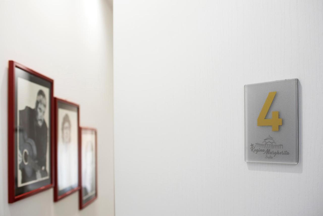 Regina Margherita Suite Napels Buitenkant foto